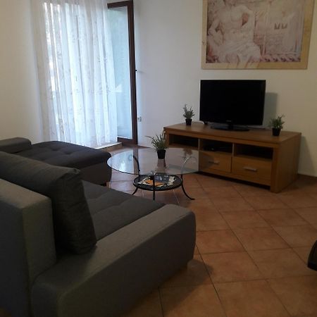 Apartman Pavla 바슈카 외부 사진